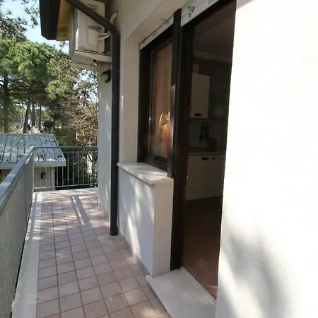 Carla Apartment *